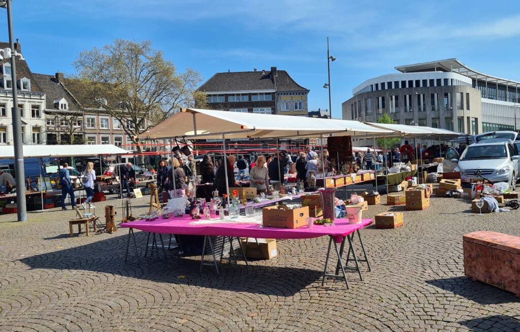 Zendingsfair in de poort in Urk